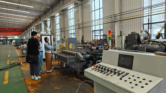 letter-stamping-machine-Italian-customer