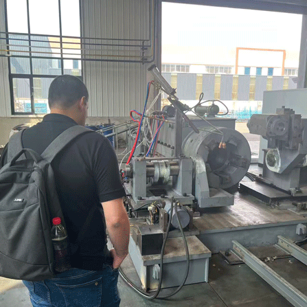 HS Vessel Hot spinning machine